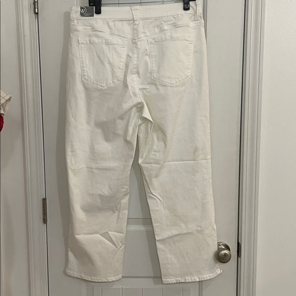 Wit & Wisdom white absolution high rise size 16, 26” inseam Jeans NWT - Picture 6 of 6